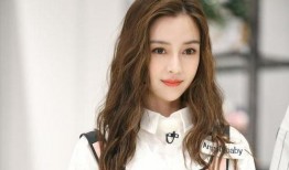 杨颖爆料李易峰视频播放,引发网友热议